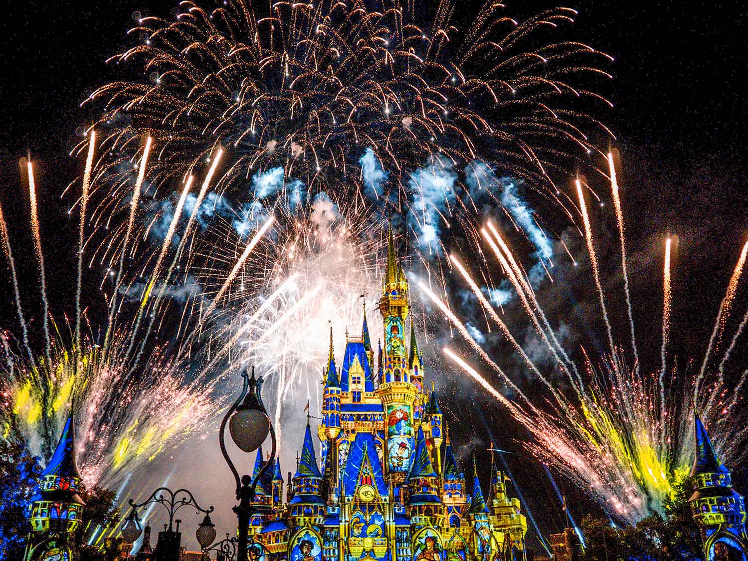 disney magic kingdom fireworks walkthrough